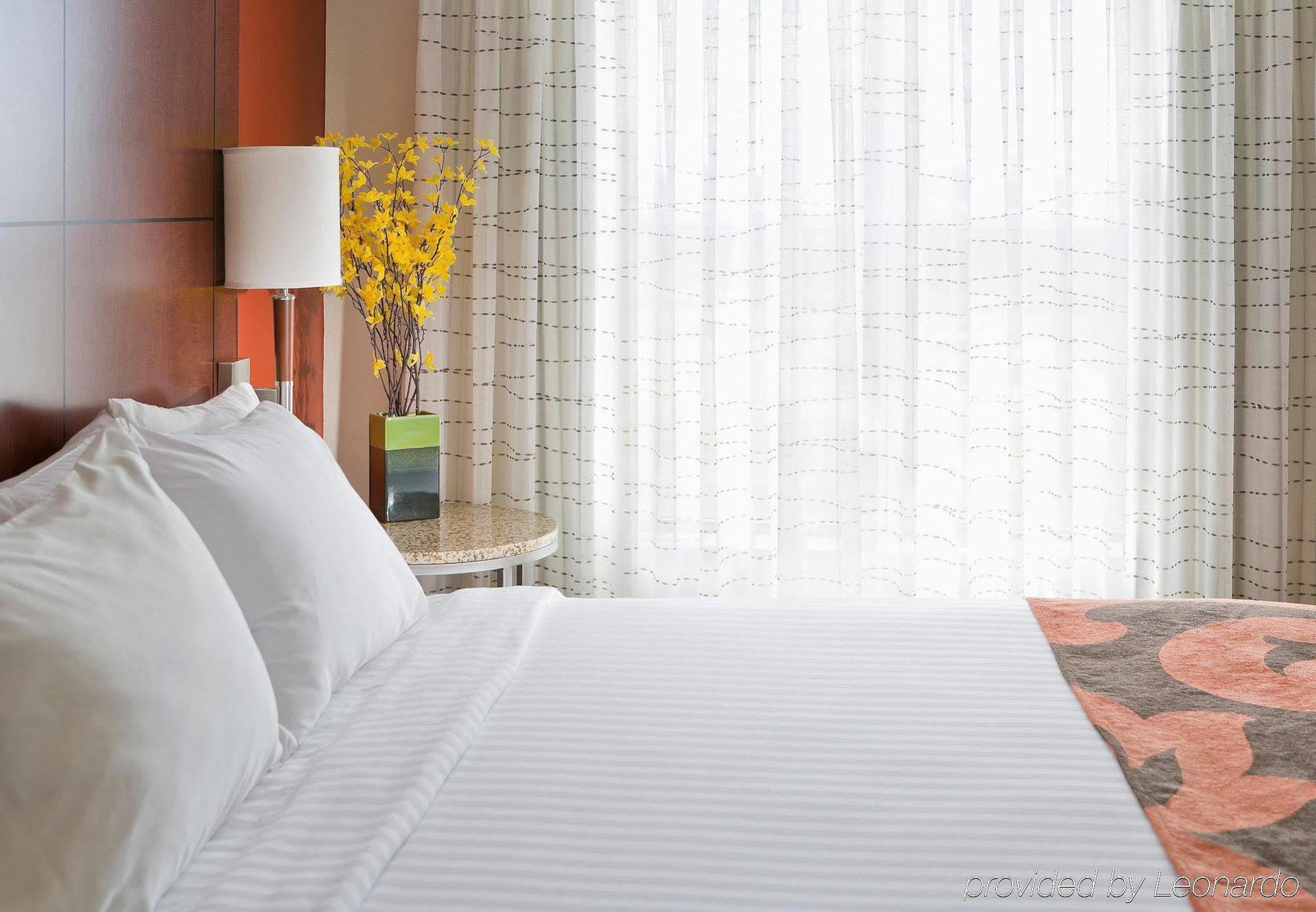 Residence Inn Appleton Room photo
